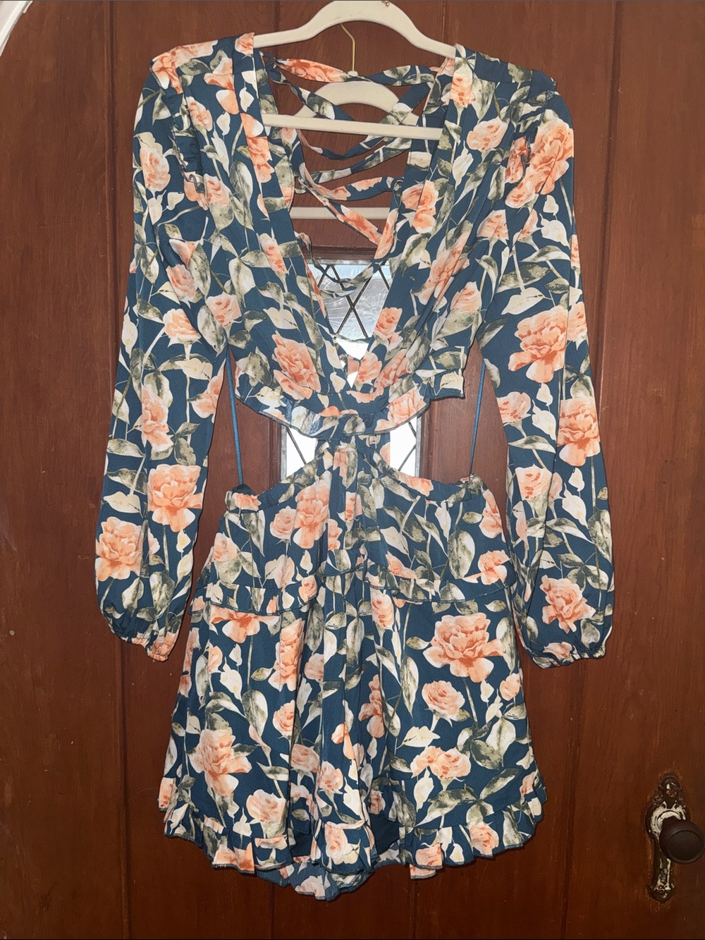 Luxxel floral slinky romper size medium NWT
